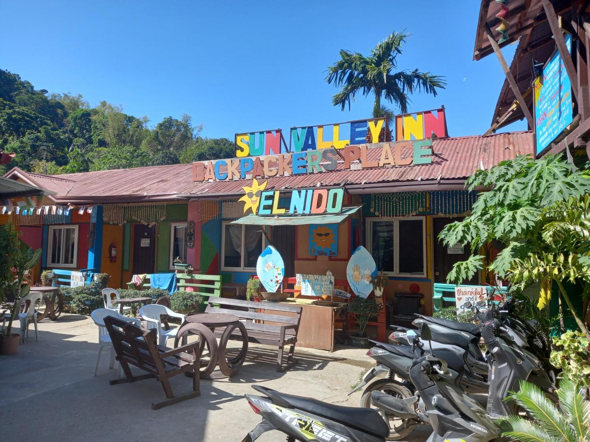 Sun Valley Backpackers Inn El Nido Eksteriør billede