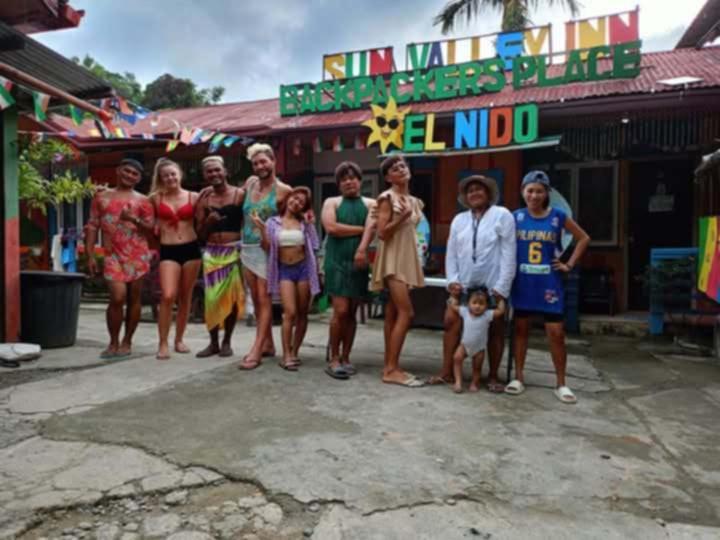 Sun Valley Backpackers Inn El Nido Eksteriør billede